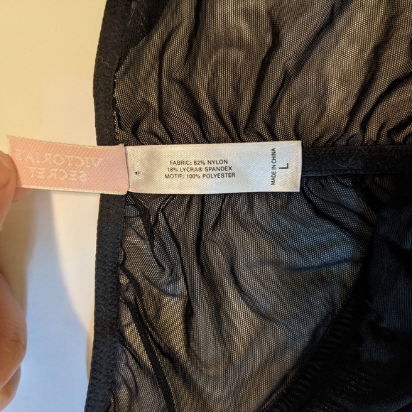 SOLD✅ Victoria's Secret, Black 34B Bra/L Garter - Picture 15 of 16